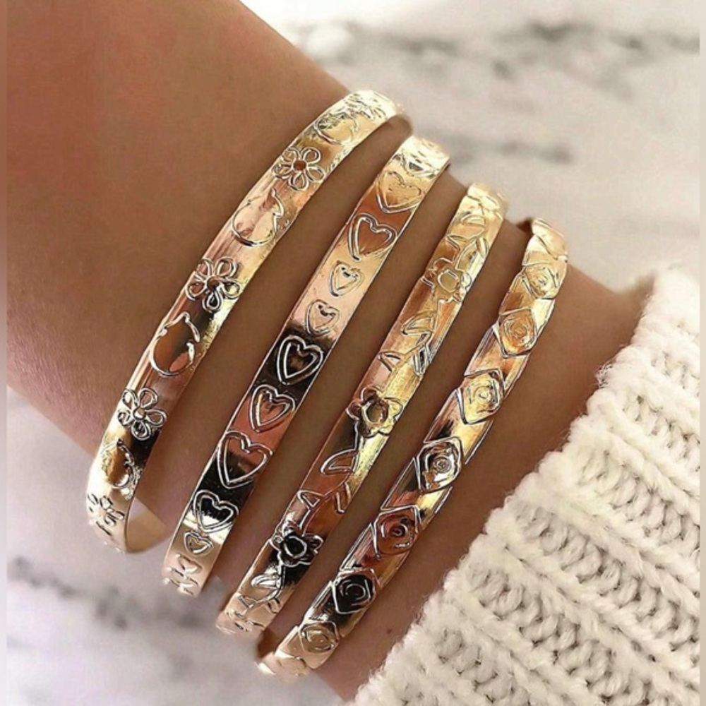 4 Piece Gold Heart Textured Layered Stacked Bangle Set